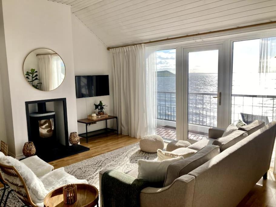 Вилла Relax With Spectacular Views And Hot Tub Kircubbin Экстерьер фото